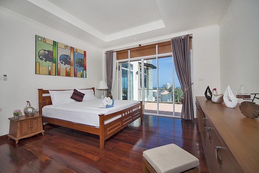 Sun Paradise Villas Karon Room photo